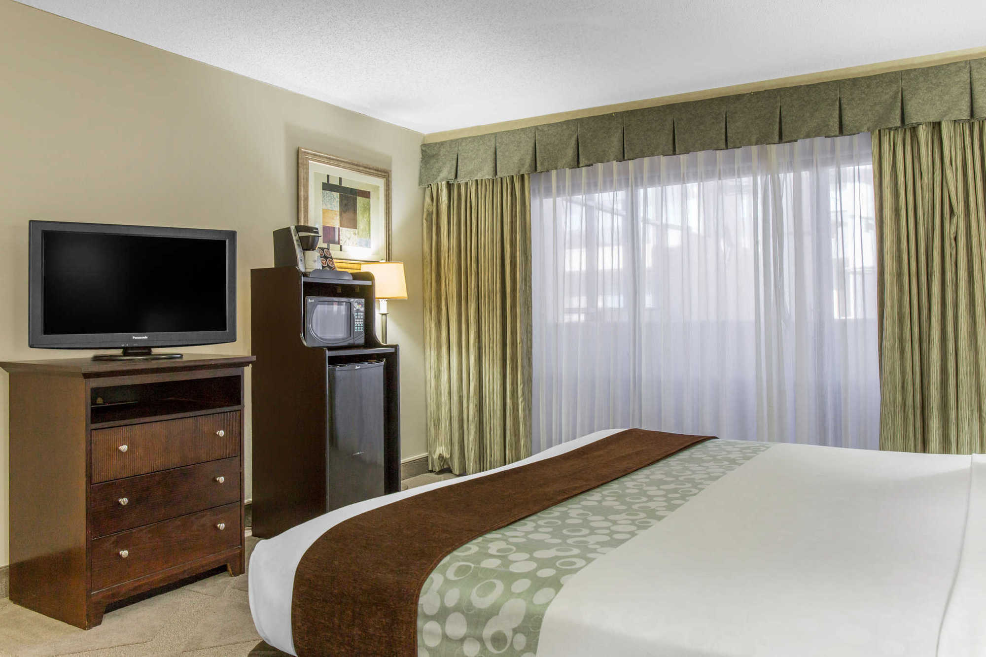 Clarion Hotel Orlando International Airport Quarto foto